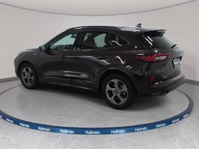 Used 2023 Ford Escape ST-Line w/ Tech Pack #1 FWD image 8