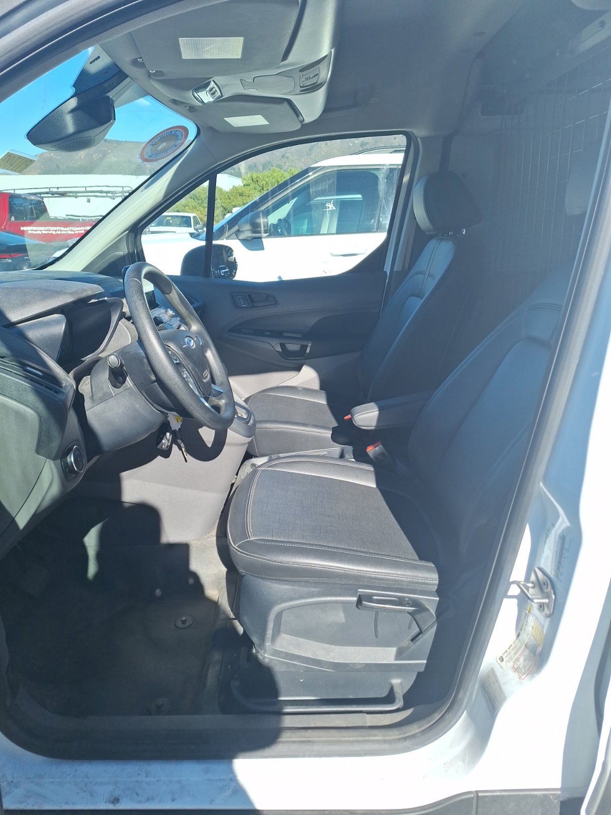 Used 2022 Ford Transit Connect XL FWD image 13