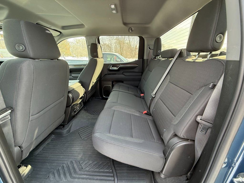 Certified 2024 Chevrolet Silverado 1500 RST w/ Z71 Off-Road Package image 27