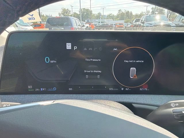 Used 2023 Kia EV6 Wind RWD image 24