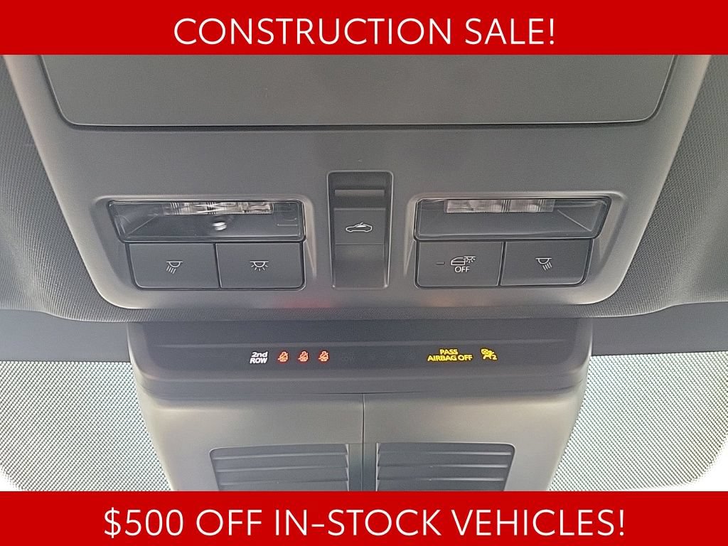Used 2025 MAZDA CX-70 Plug-In Hybrid w/ Premium Plus AWD/4WD image 18