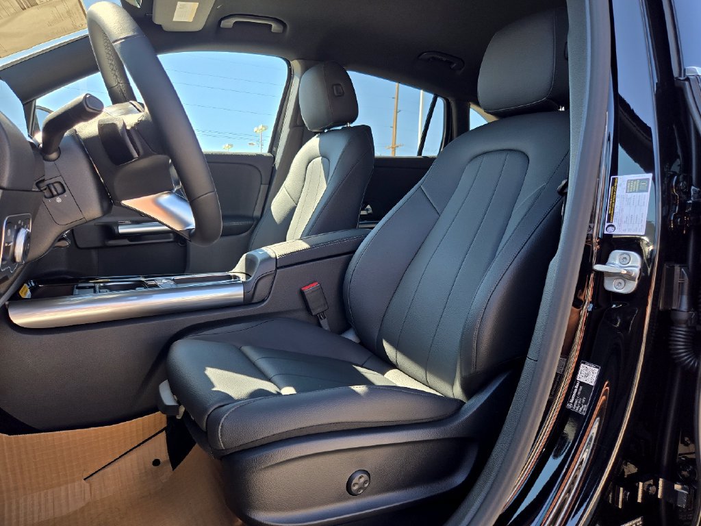 New 2026 Mercedes-Benz GLA 250 4MATIC image 3