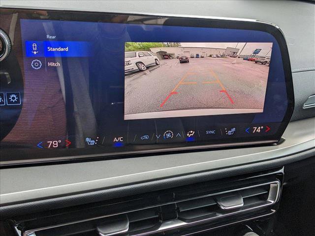 New 2025 Chevrolet Traverse LT image 12