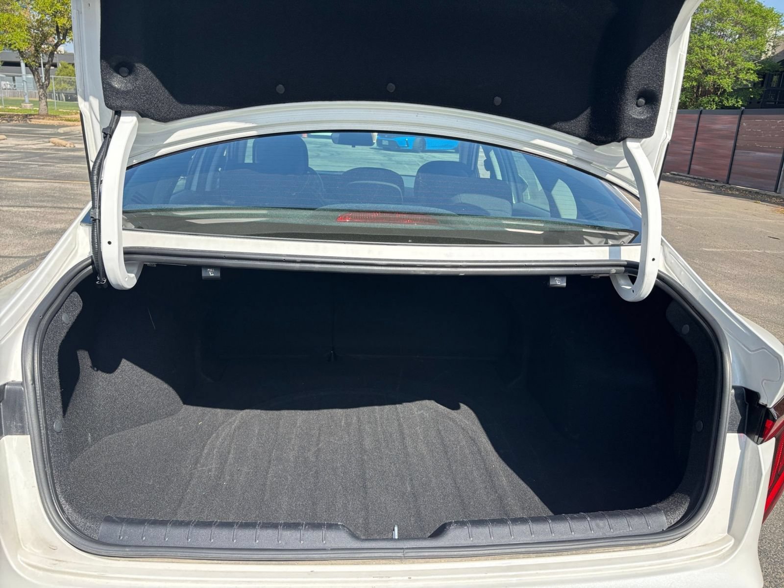 Used 2025 Kia K4 FWD image 25