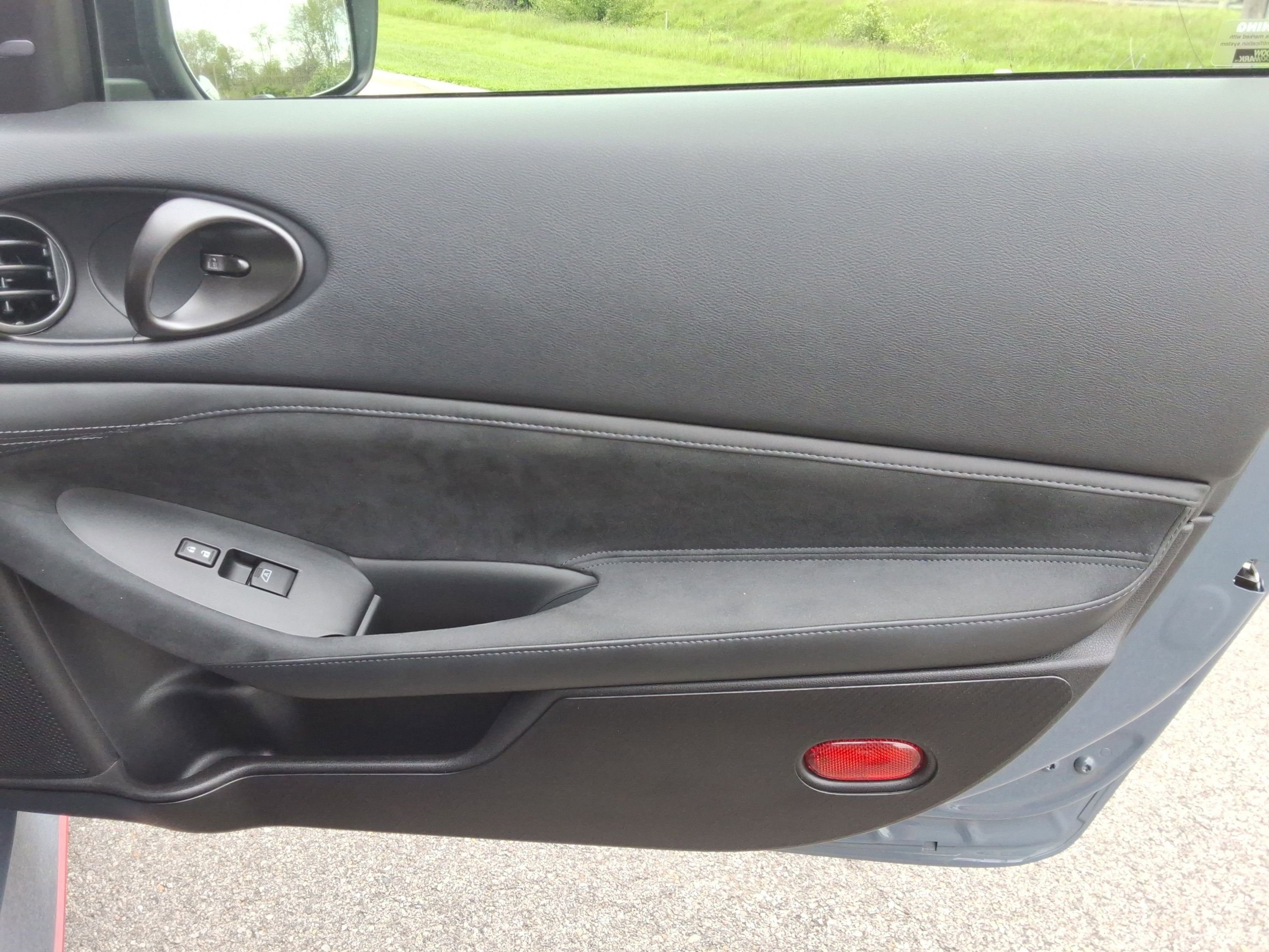 Used 2024 Nissan Z NISMO w/ Floor Mat Package RWD image 23