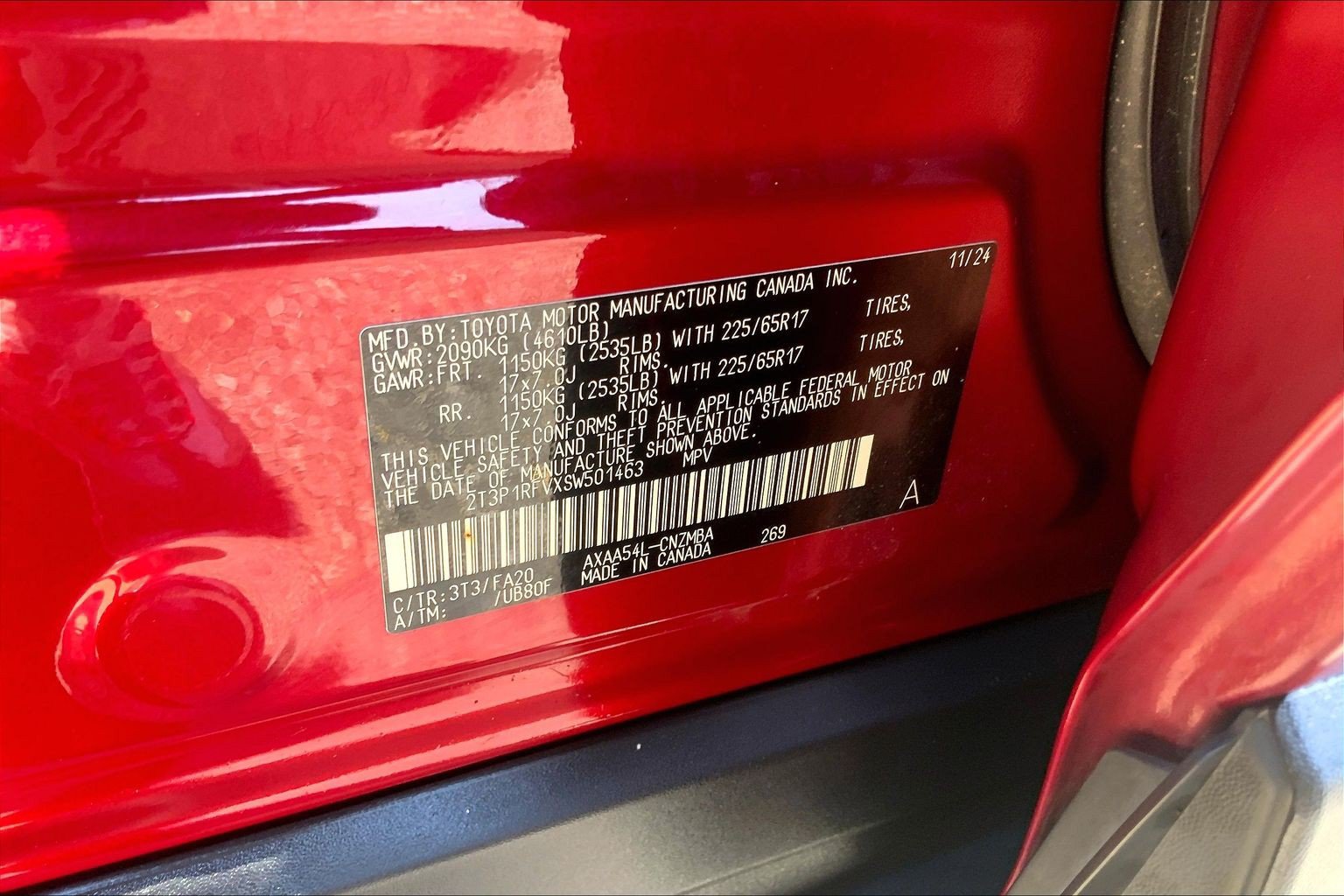 Used 2025 Toyota RAV4 XLE AWD/4WD image 36