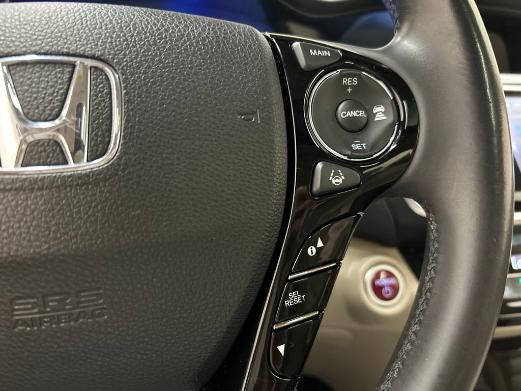 Used 2017 Honda Accord EX-L image 22