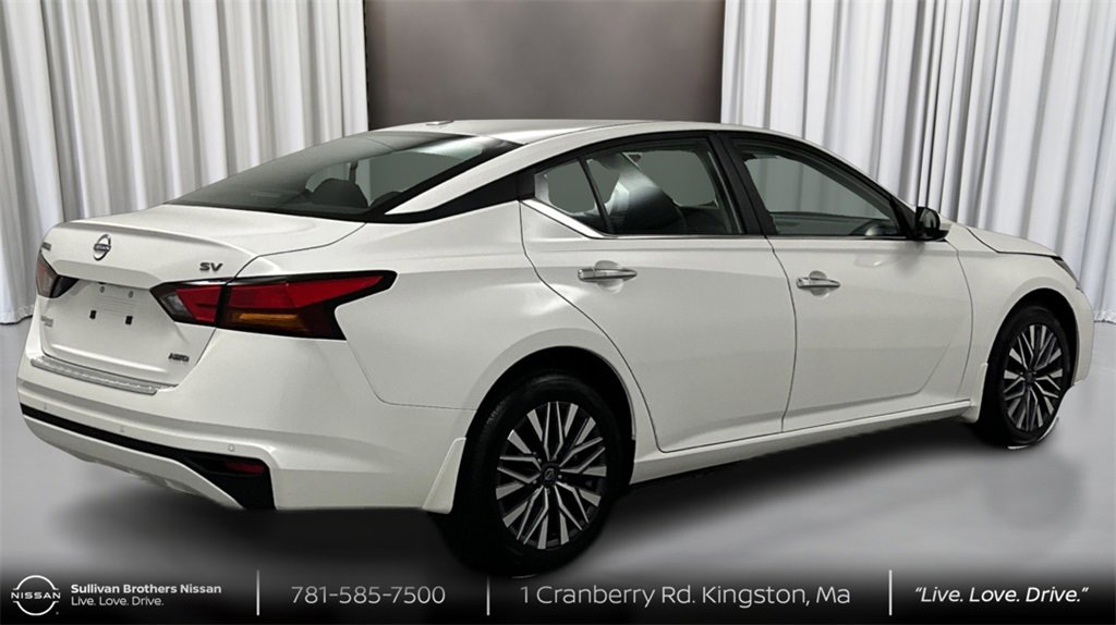 Certified 2023 Nissan Altima 2.5 SV image 5