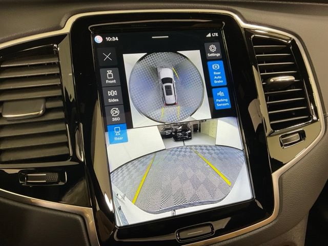 Certified 2025 Volvo XC90 T8 Ultra w/ Protection Package AWD/4WD image 13
