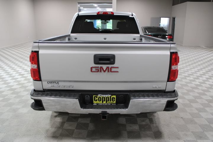 Used 2018 GMC Sierra 1500 SLE w/ SLE Value Package AWD/4WD image 9