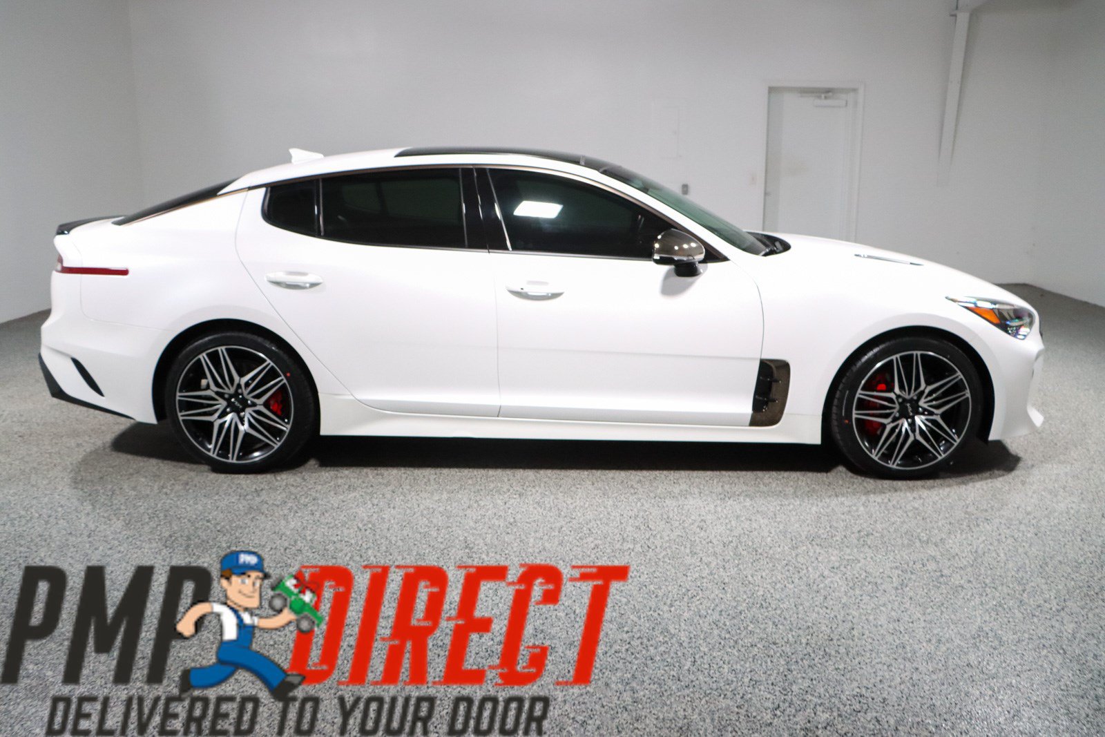 Used 2022 Kia Stinger GT1 RWD image 6