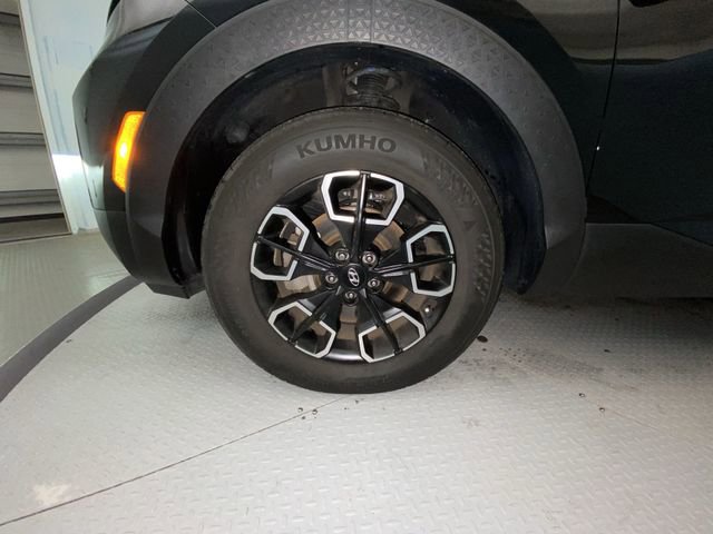 Used 2023 Hyundai Santa Cruz SEL Premium image 10