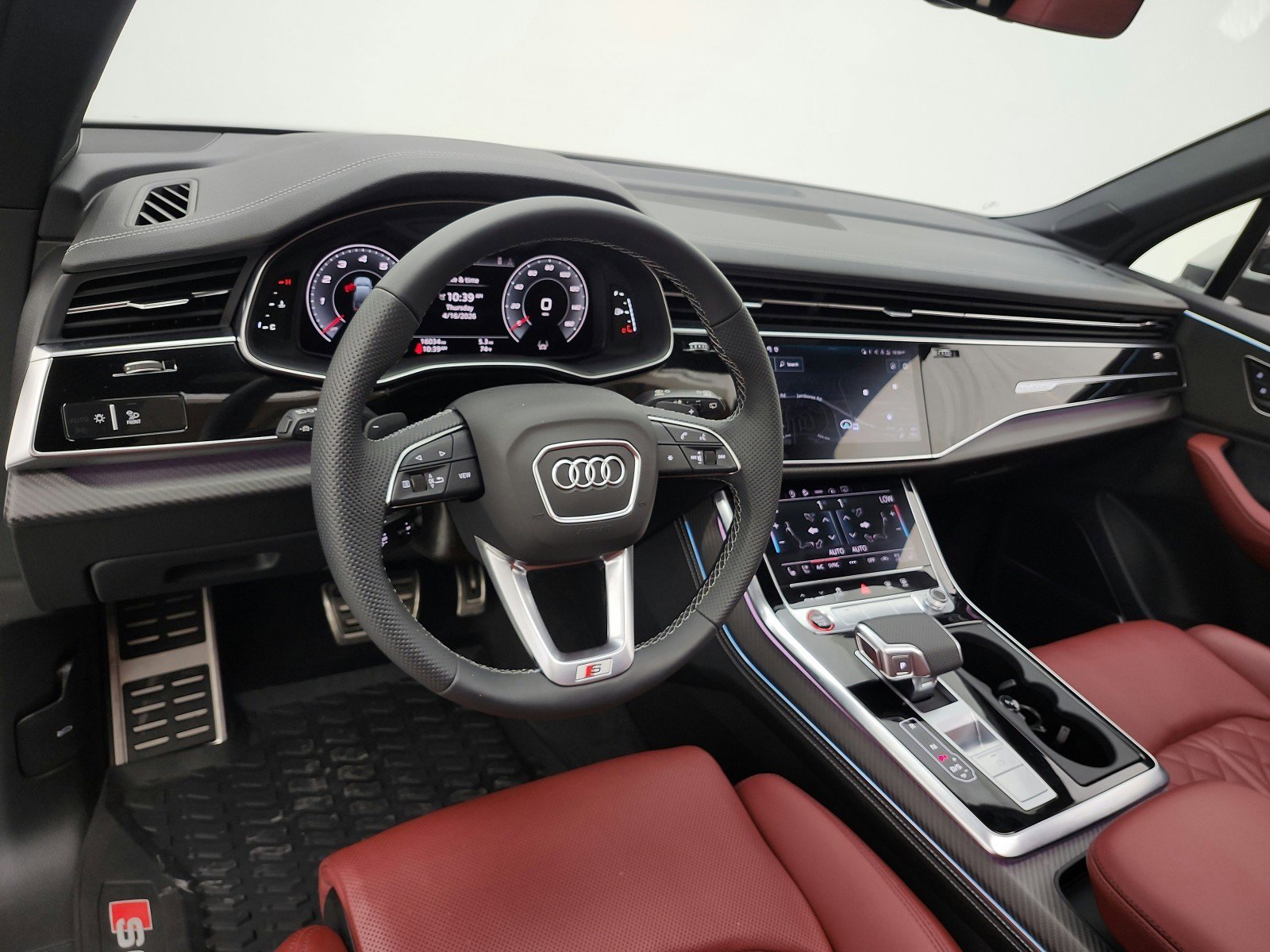 Used 2025 Audi SQ7 Premium Plus w/ S Sport Package AWD/4WD image 9