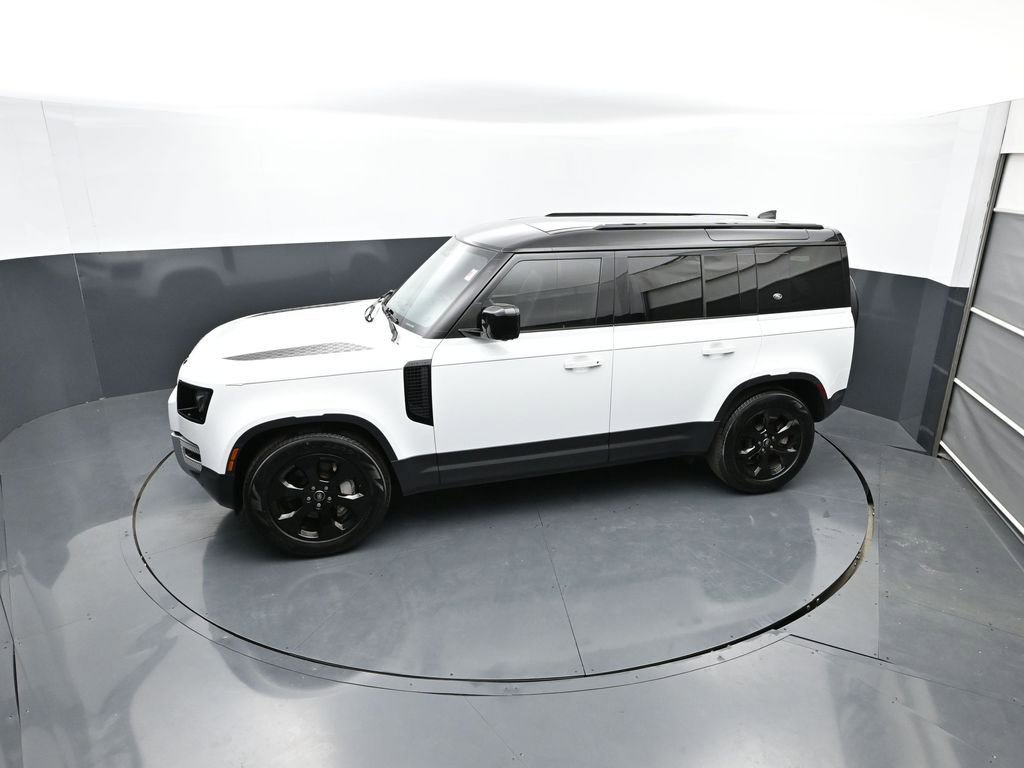 Used 2024 Land Rover Defender 110 S AWD/4WD image 23