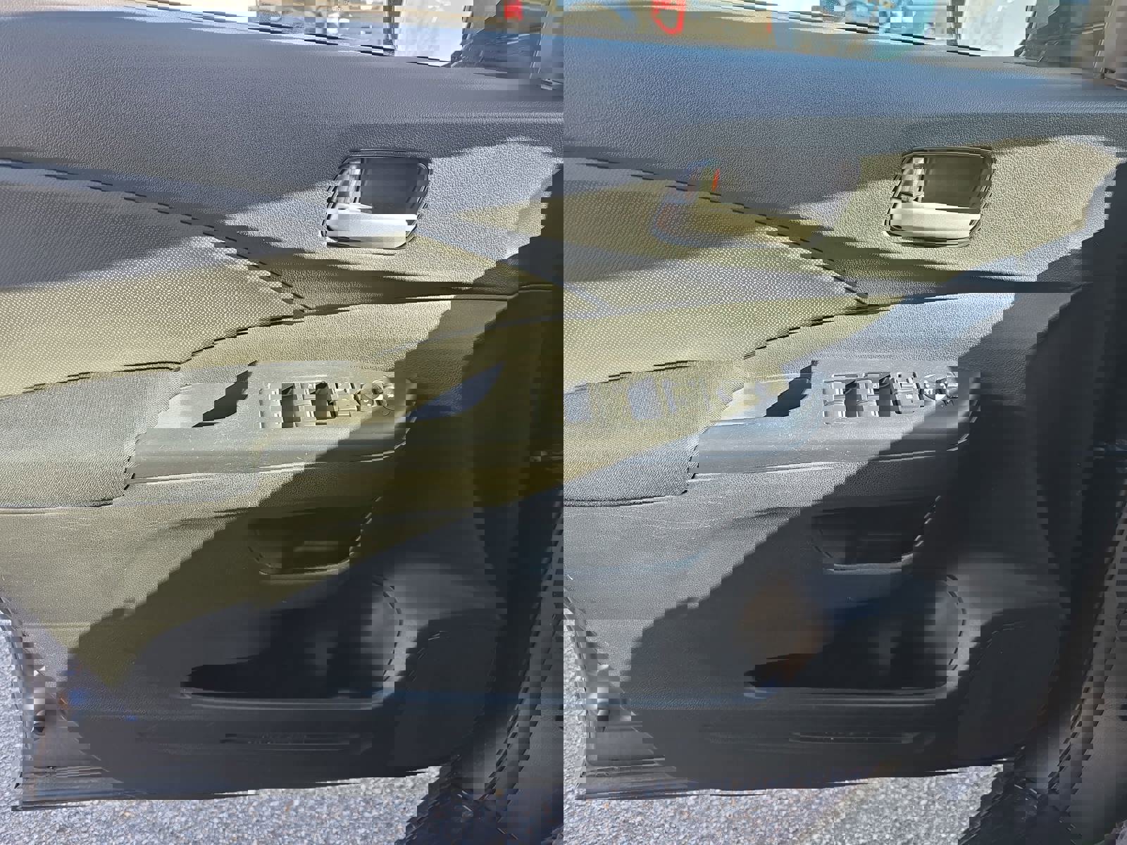 Used 2016 Honda CR-V SE image 27