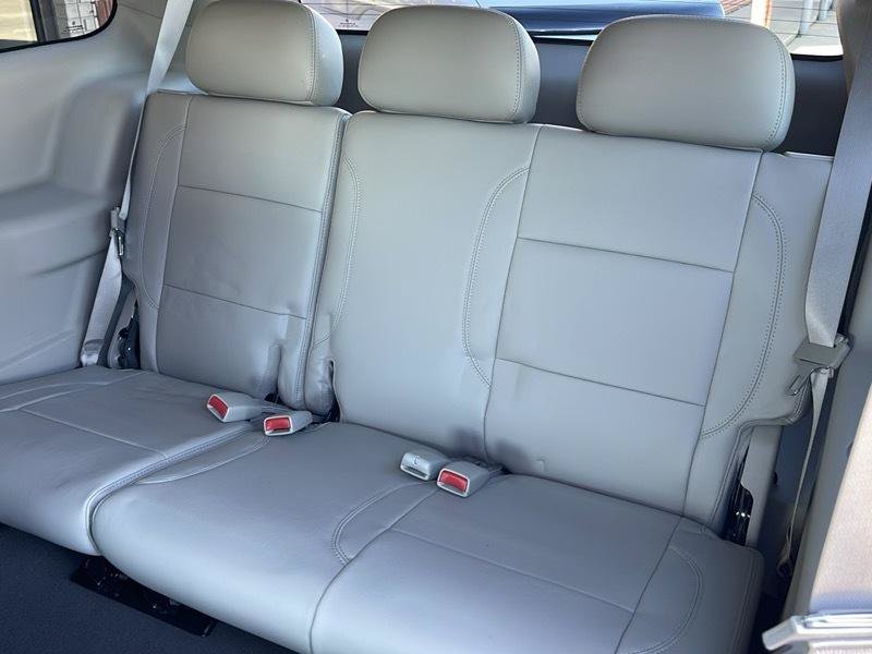 Used 2008 Chrysler Aspen Limited AWD/4WD image 43
