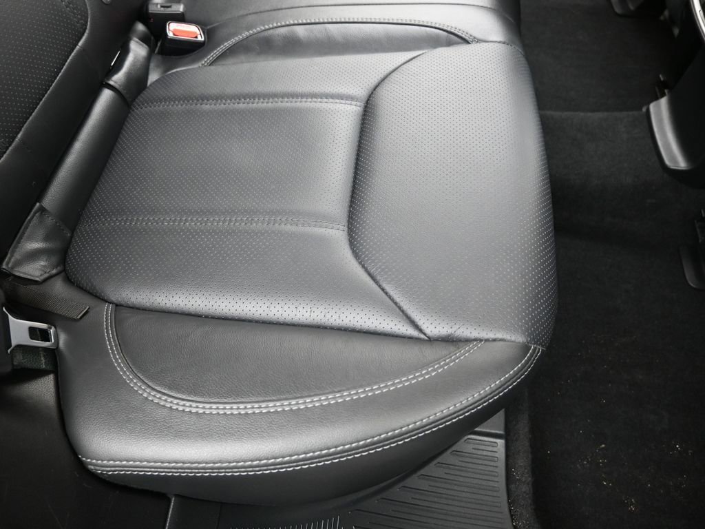 Used 2024 Subaru Forester Limited image 16