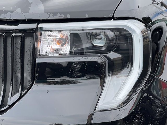 New 2025 Ford Maverick Lobo AWD/4WD image 40