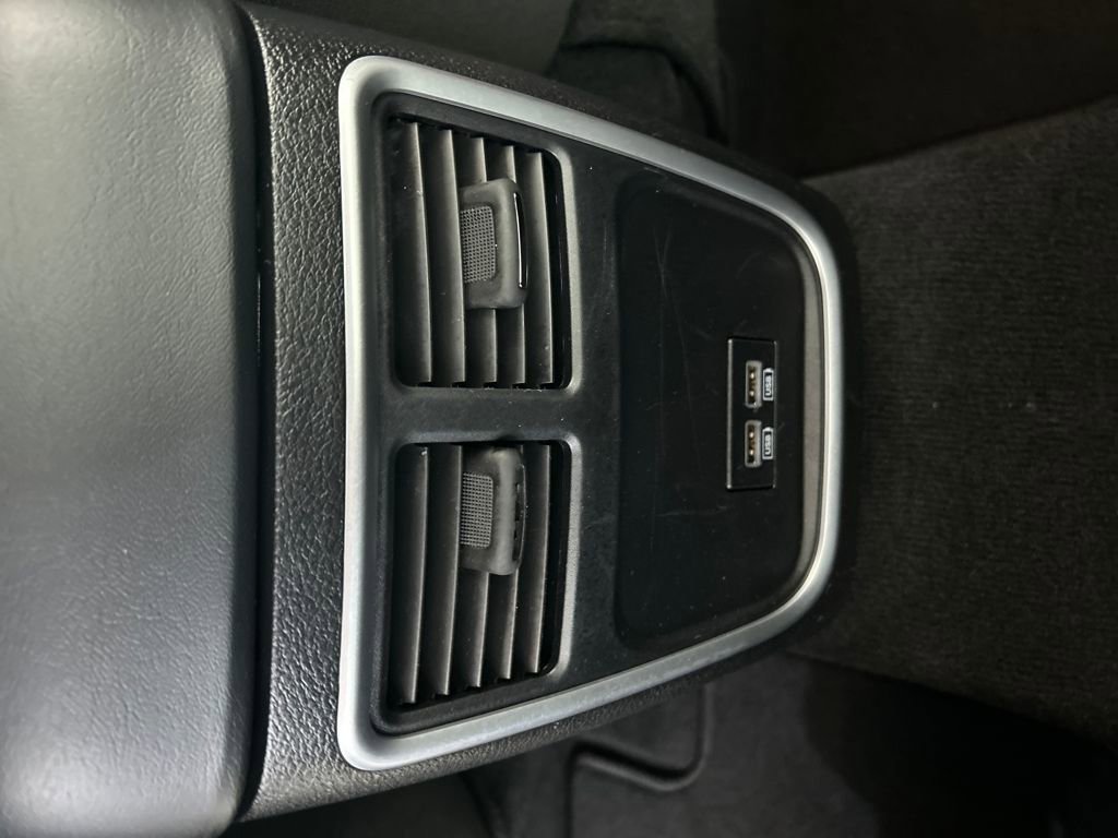 Used 2023 Dodge Charger SXT image 18