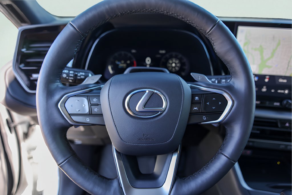 Used 2024 Lexus TX 350 AWD image 14