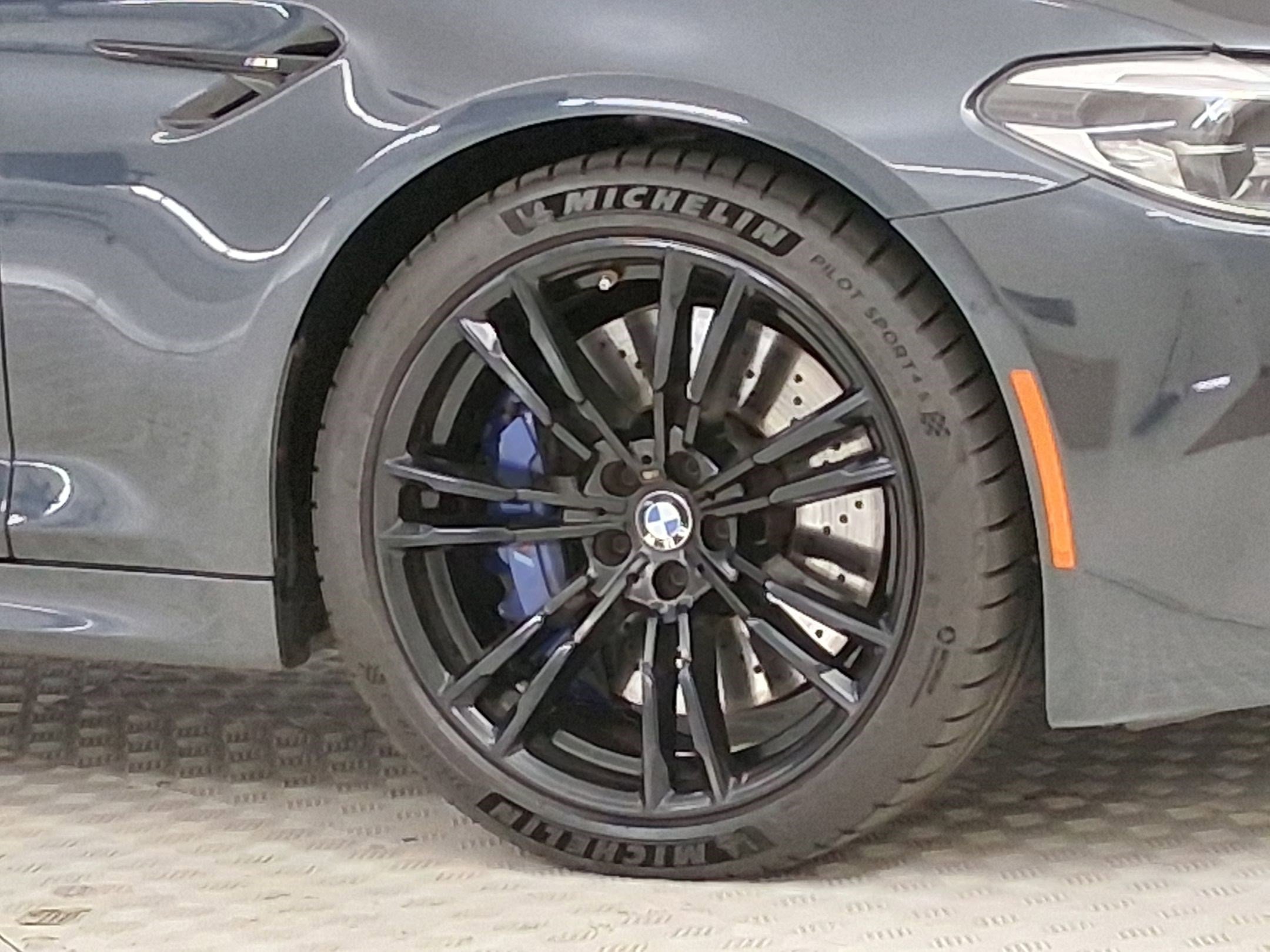 Used 2019 BMW M5 w/ Executive Package image 10