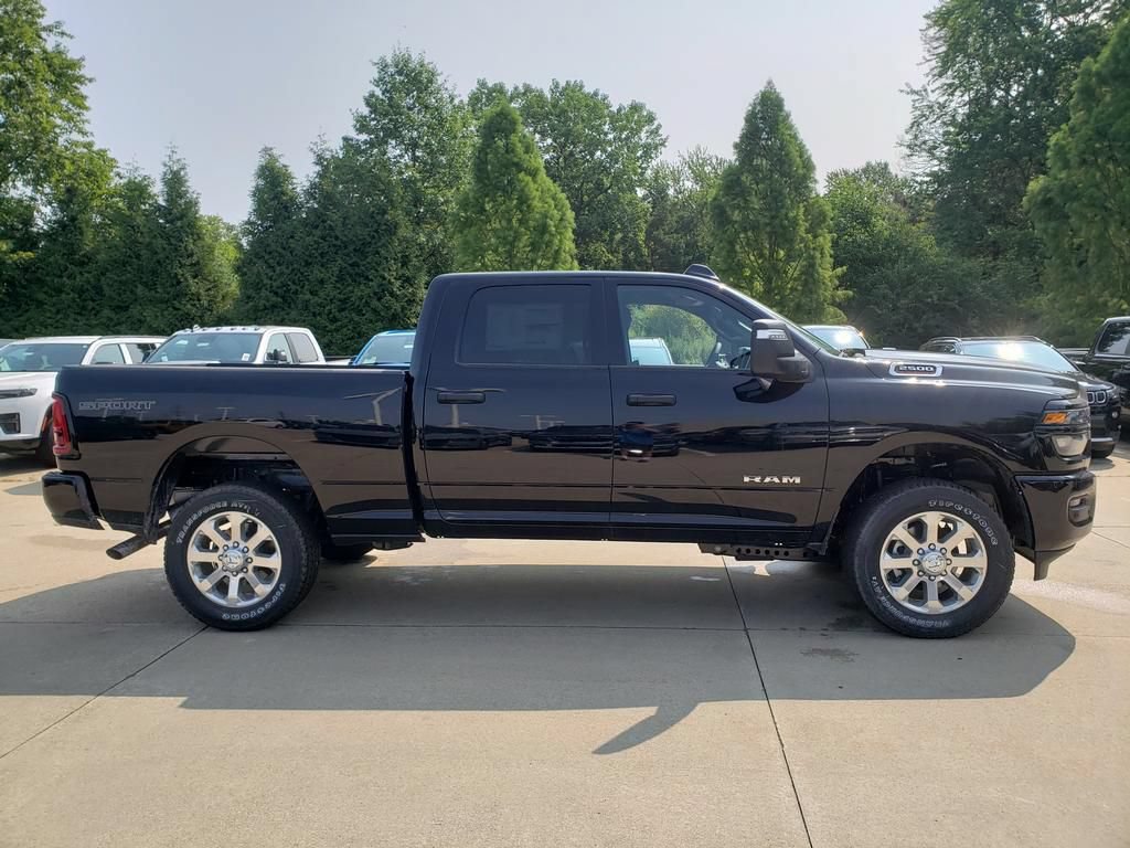 New 2026 RAM 2500 Big Horn AWD/4WD image 2
