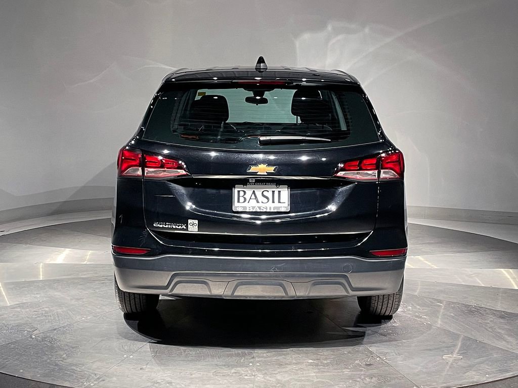 Used 2023 Chevrolet Equinox LS image 12