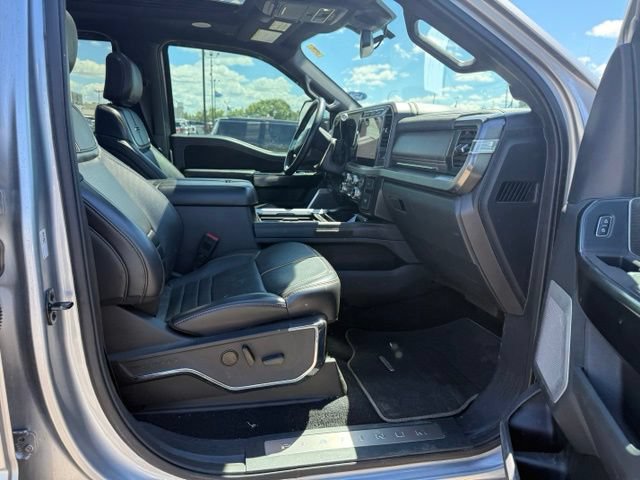 Used 2023 Ford F350 Platinum AWD/4WD image 12