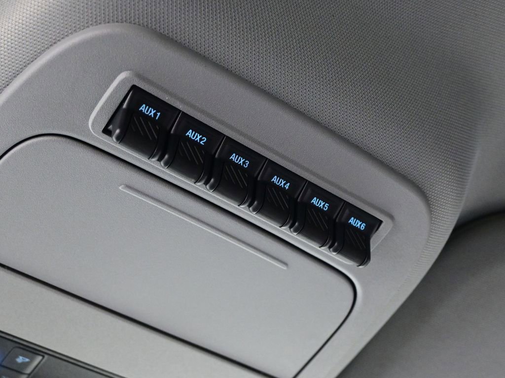 Used 2023 Ford F250 XL w/ XL Chrome Package image 18