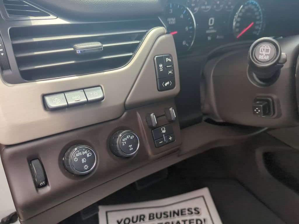 Used 2020 GMC Yukon XL Denali w/ Open Road Package image 28