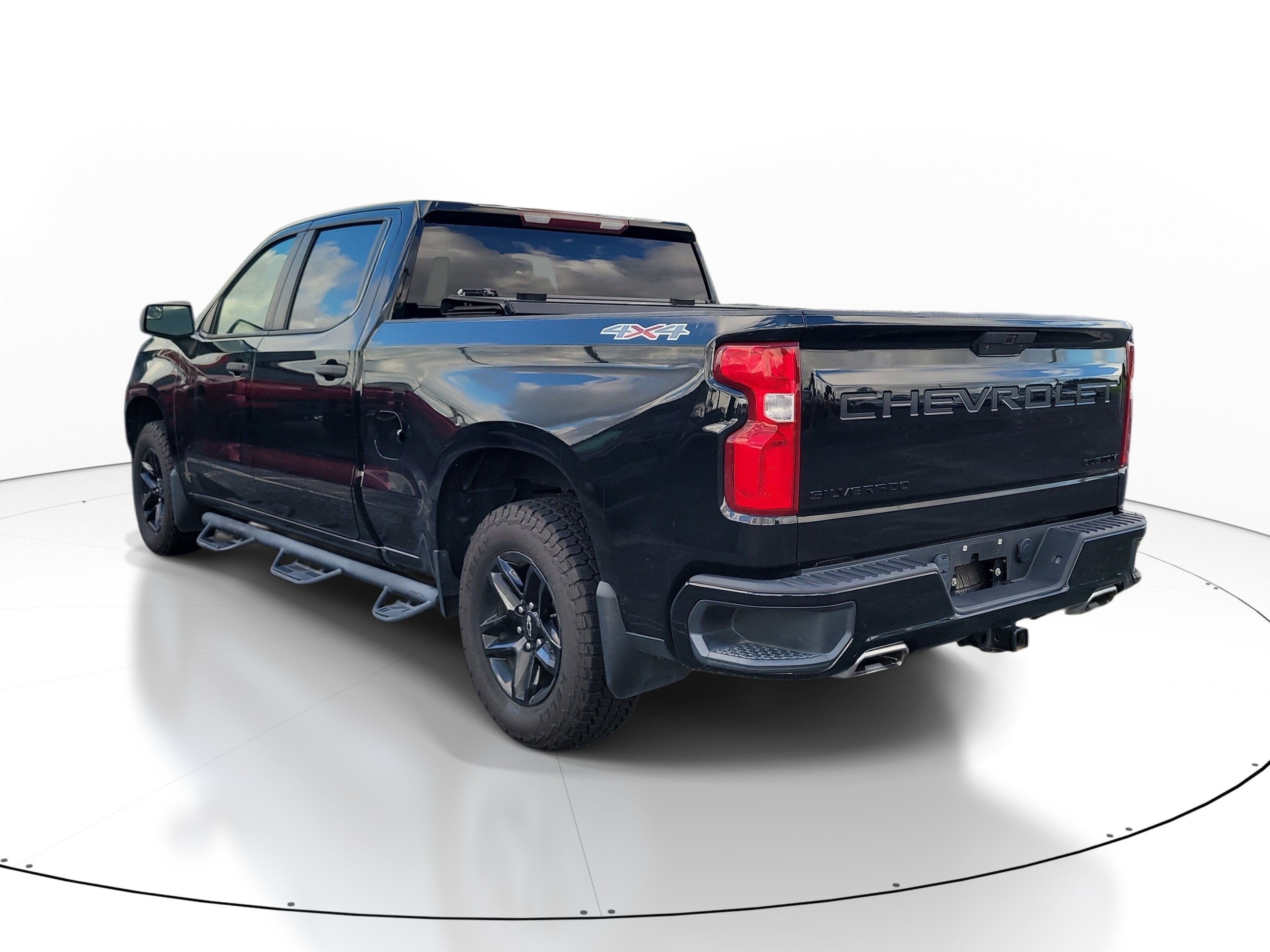 Used 2021 Chevrolet Silverado 1500 Custom w/ LPO, Dark Essentials Package AWD/4WD image 5