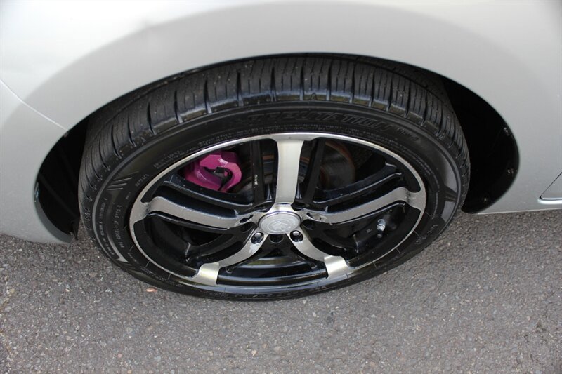 Used 2008 Scion xB FWD image 19