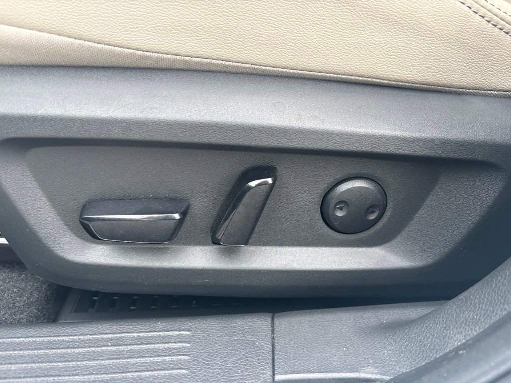 Certified 2023 Nissan Rogue SL AWD/4WD image 18