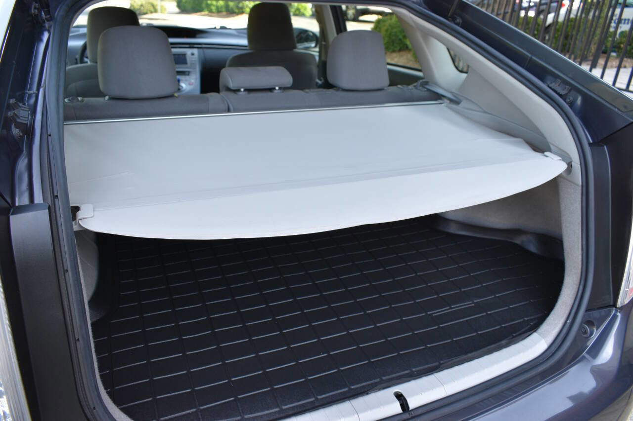 Used 2013 Toyota Prius Three image 11