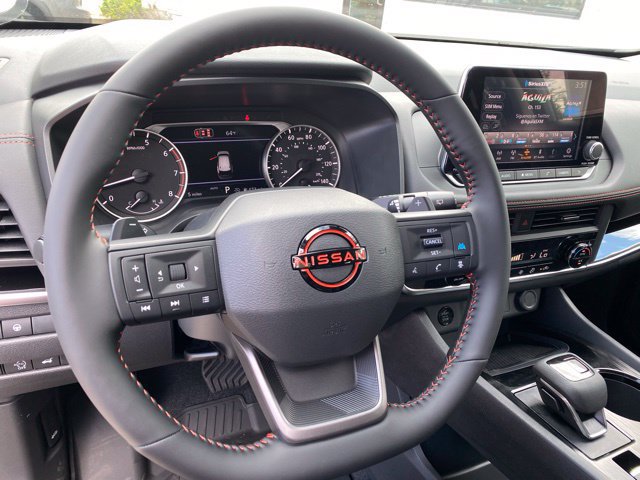 New 2026 Nissan Rogue SV AWD/4WD image 10