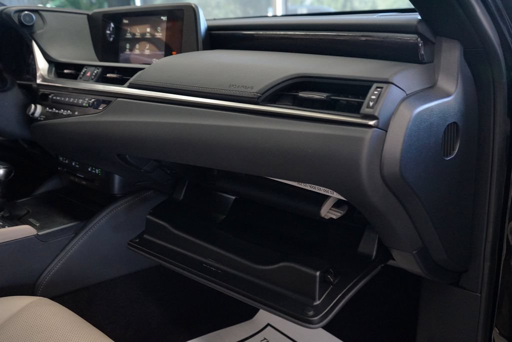 Used 2021 Lexus ES 250 w/ Premium Package AWD/4WD image 46