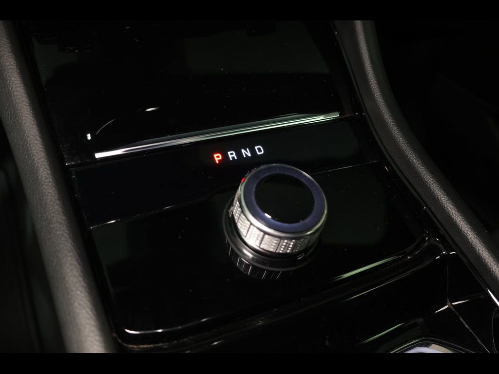 Used 2023 Jeep Grand Cherokee Altitude image 15