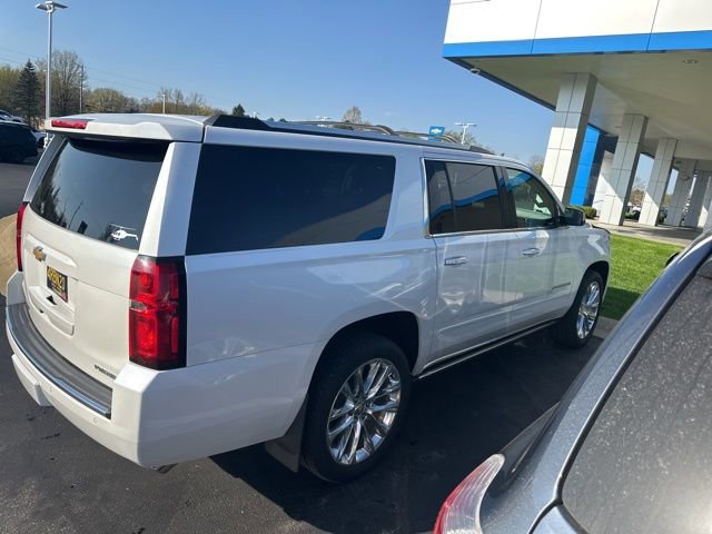Used 2019 Chevrolet Suburban Premier w/ Premier Plus Edition AWD/4WD image 4