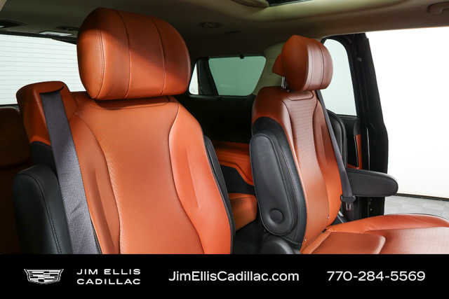 Used 2022 Kia Carnival SX Prestige image 23