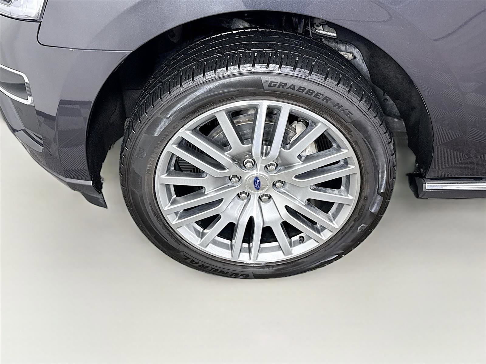 Used 2022 Ford Expedition Max Limited image 27