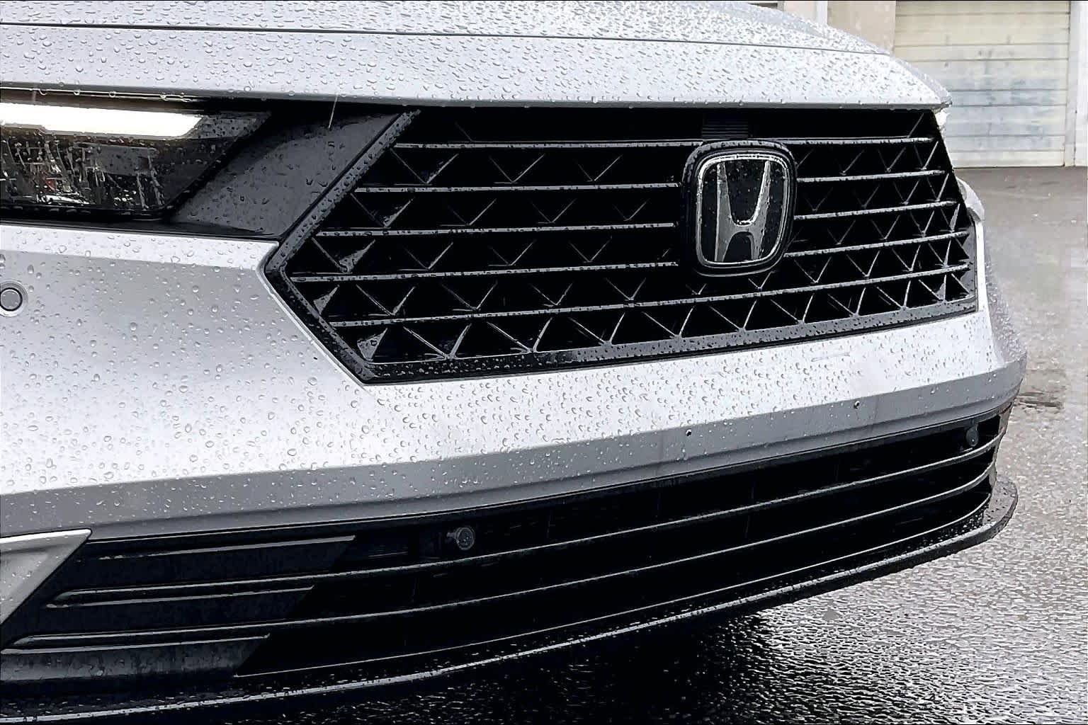 Used 2025 Honda Accord Touring image 28