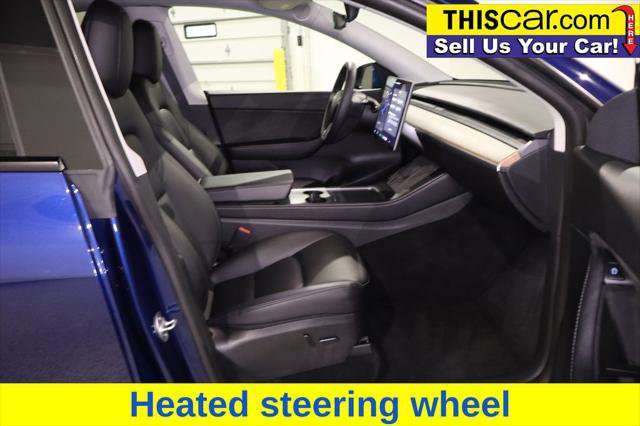 Used 2022 Tesla Model Y Long Range AWD/4WD image 24