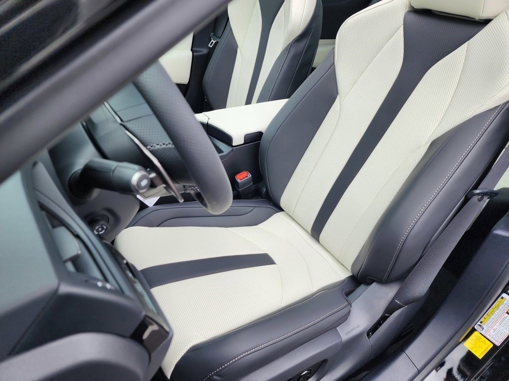 Certified 2025 Lexus ES 350 F Sport image 6