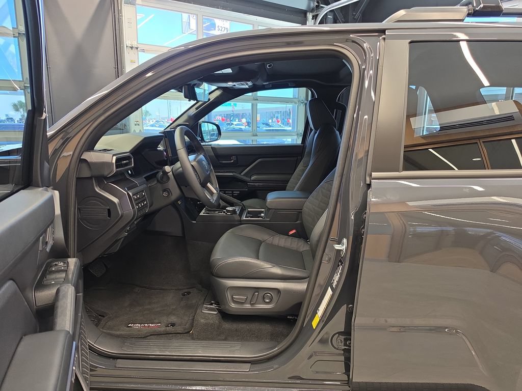 Used 2026 Toyota 4Runner TRD Off-Road Premium w/ Tow Technology Package AWD/4WD image 14
