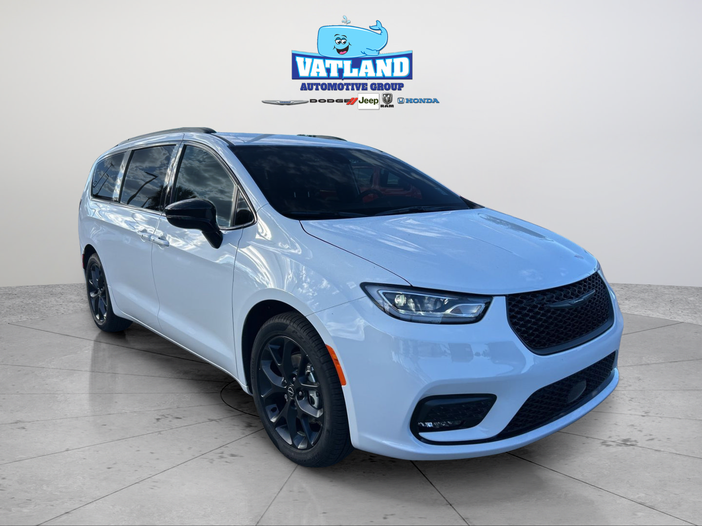 New 2026 Chrysler Pacifica Select w/ S Appearance Package FWD image 7