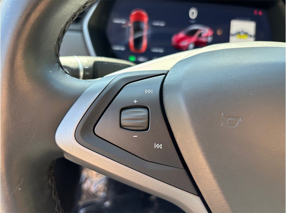 Used 2018 Tesla Model S 75D image 24