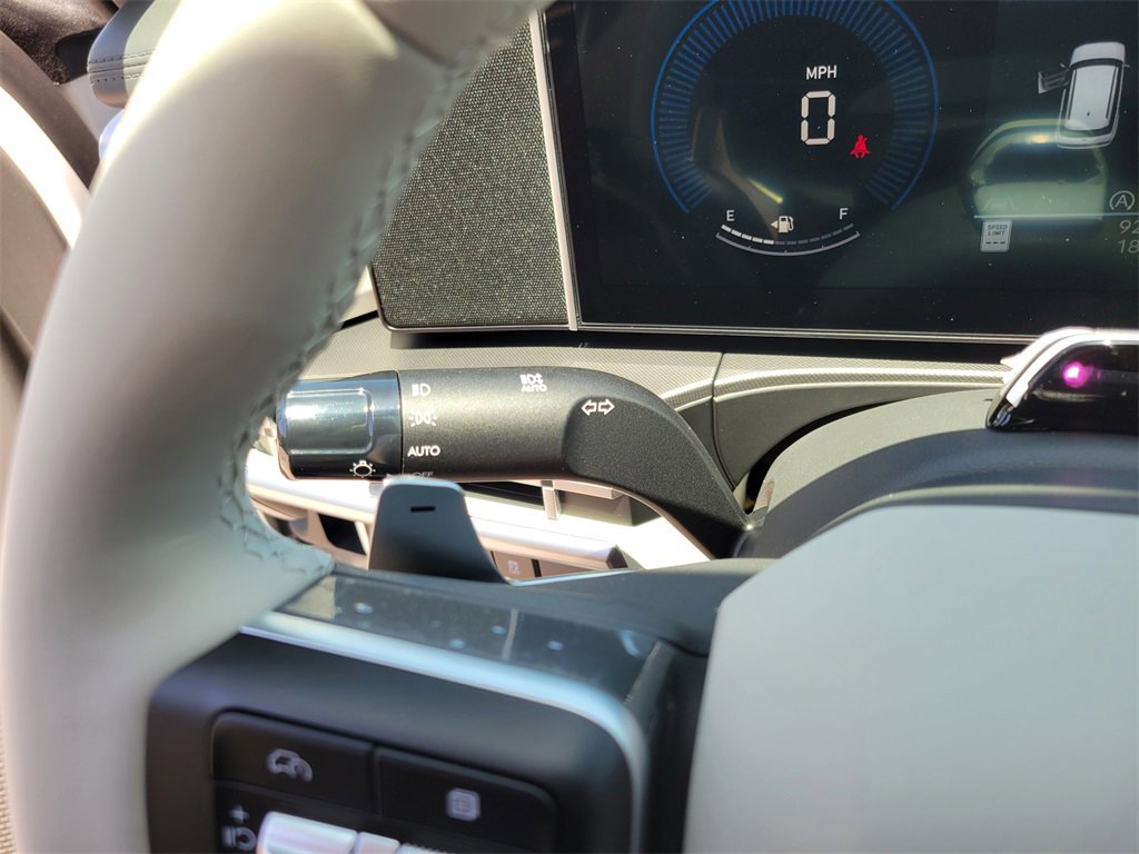 New 2025 Hyundai Santa Fe SEL image 18