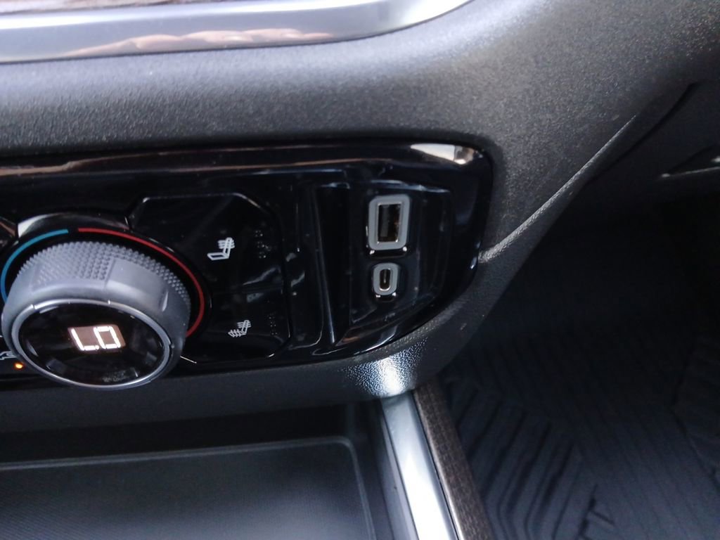 Used 2023 Chevrolet Silverado 1500 LT Trail Boss w/ Convenience Package II image 6