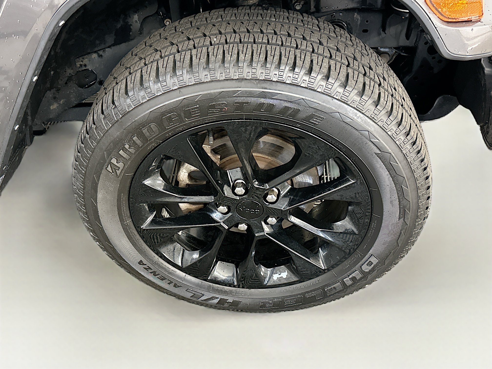 Used 2021 Jeep Wrangler Unlimited Sahara AWD/4WD image 11
