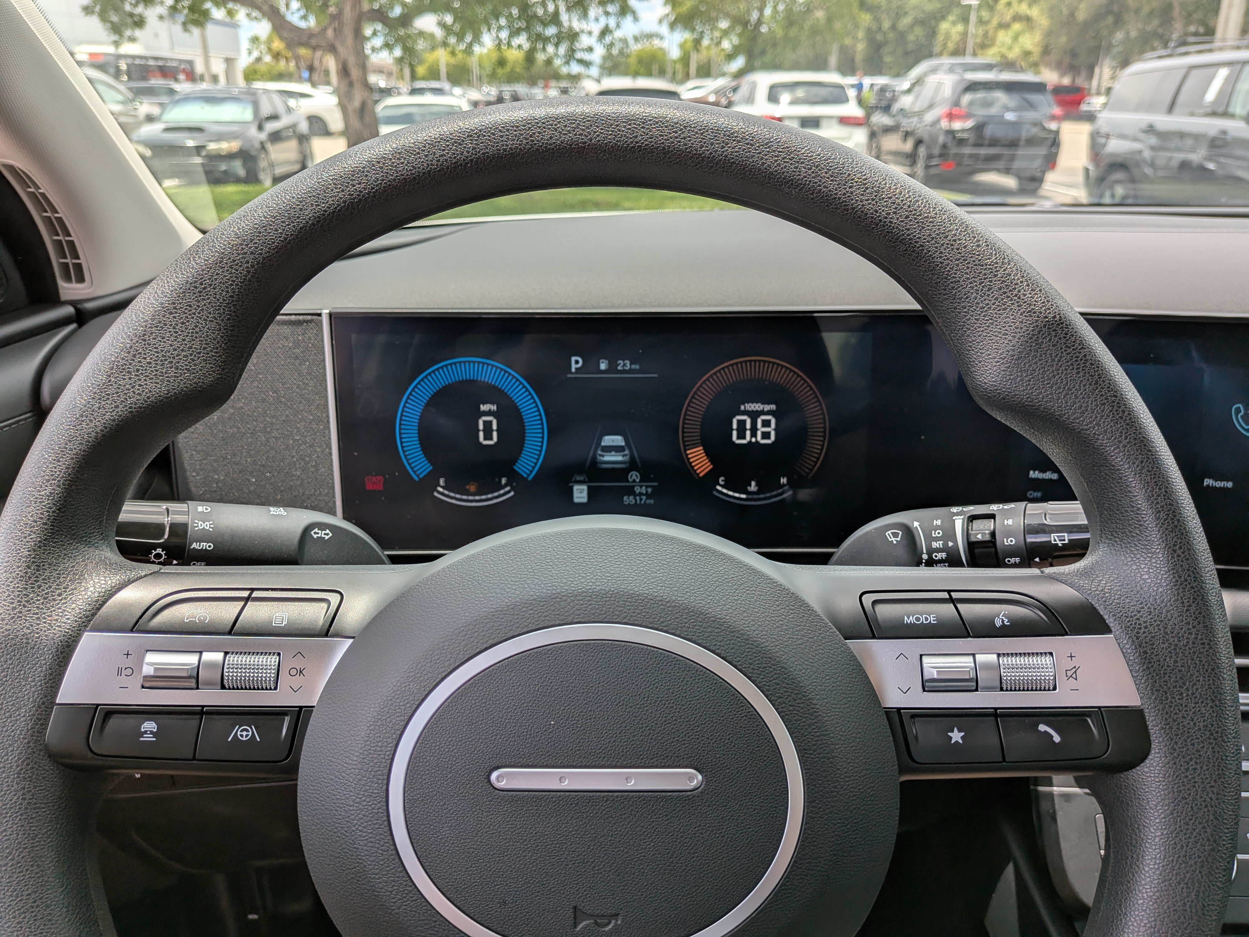 Used 2025 Hyundai Tucson SE FWD image 26